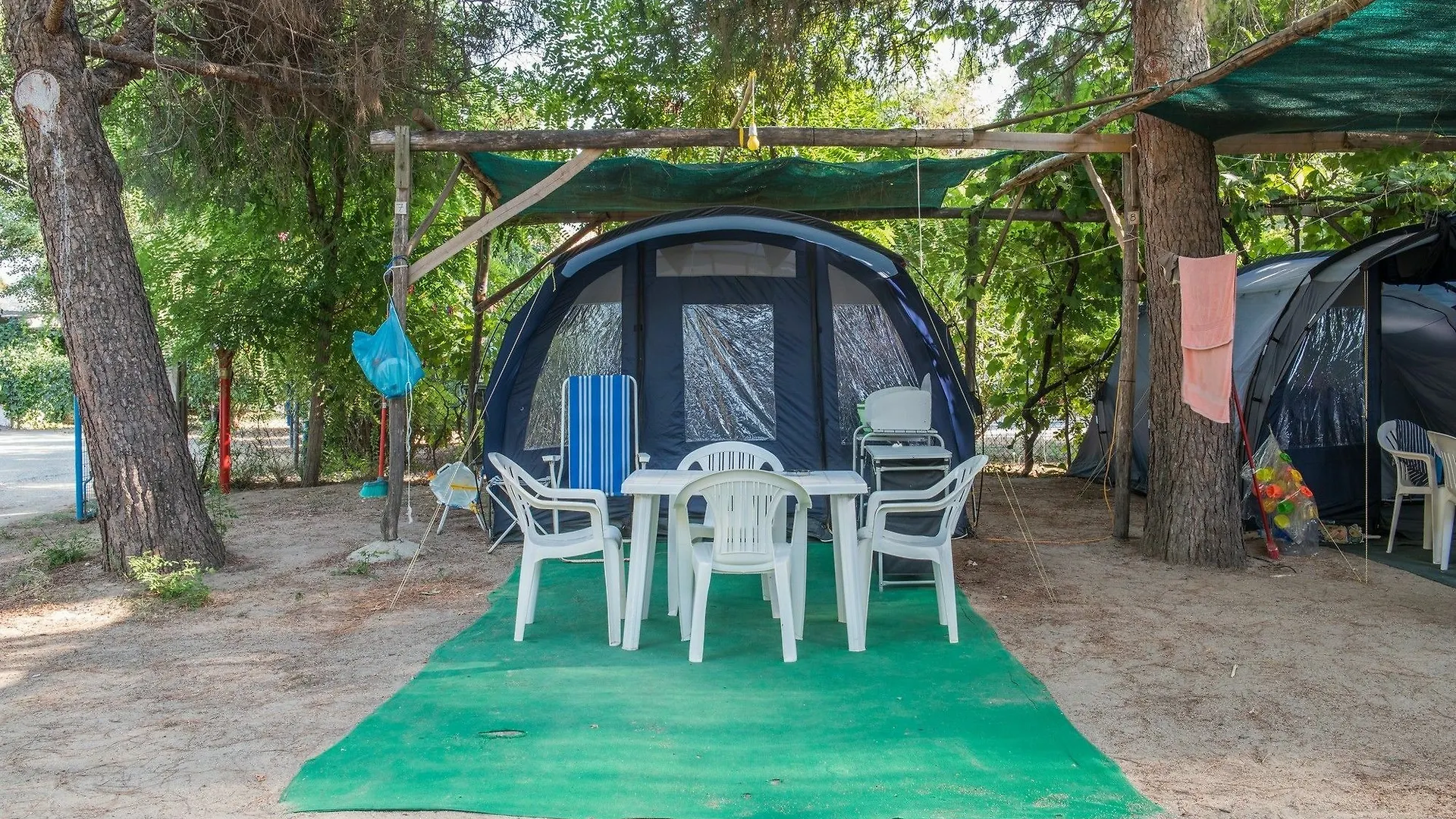 Camping Pitsoni Sykia Chalkidikis Greece